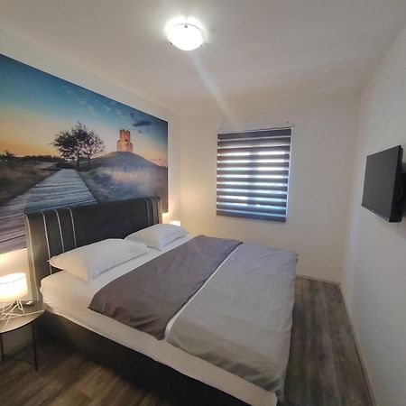 Apartment Zatonka 2 扎顿 外观 照片